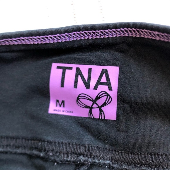 TNA Crop Leggings - Picture 9 of 15
